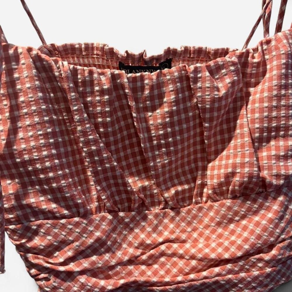 Anthropologie Women's Pink and Red Crop-top
